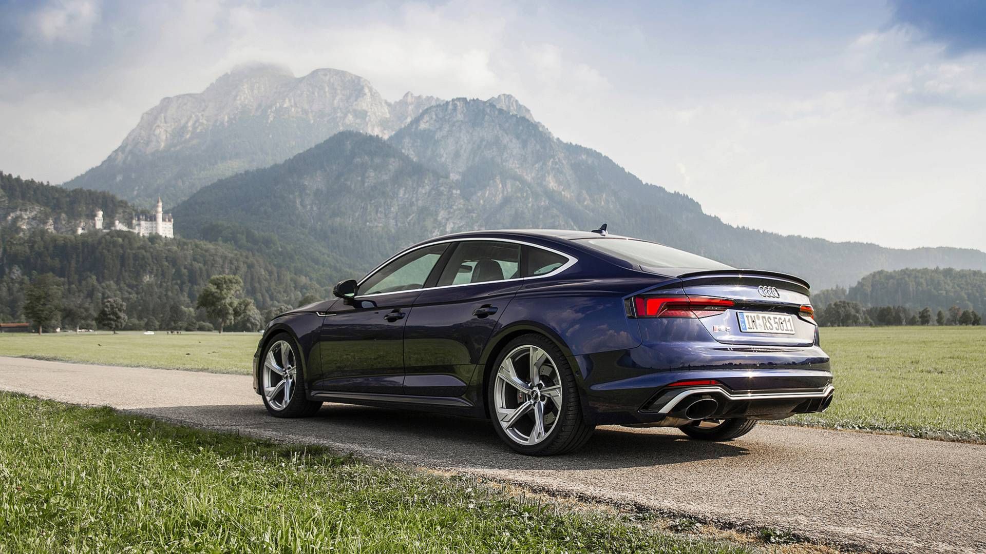 Стало відомо, чому Audi відклала появу моделі RS5 Sportback в Європі