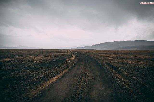 Неймовірні пейзажі Ісландії - фото 282191