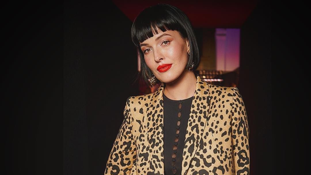 Даша Астаф'єва завела мережу еротичним відео