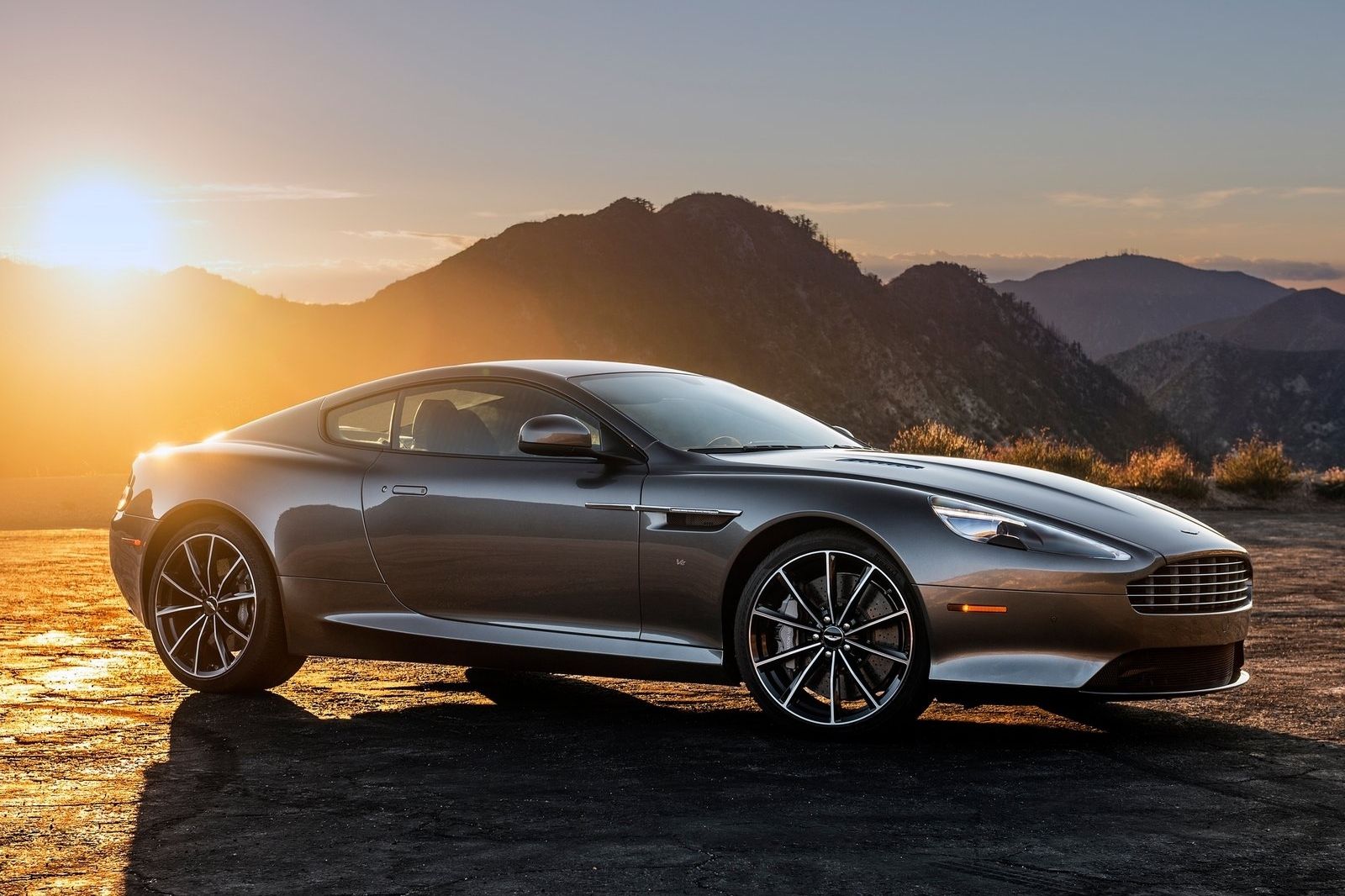 Aston Martin зареєстрував марку Valhalla