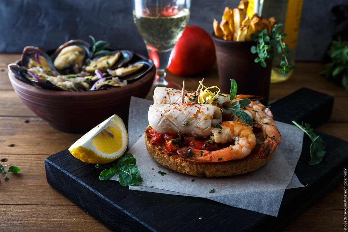 Фахівці розповіли, чому варто налягати на морепродукти