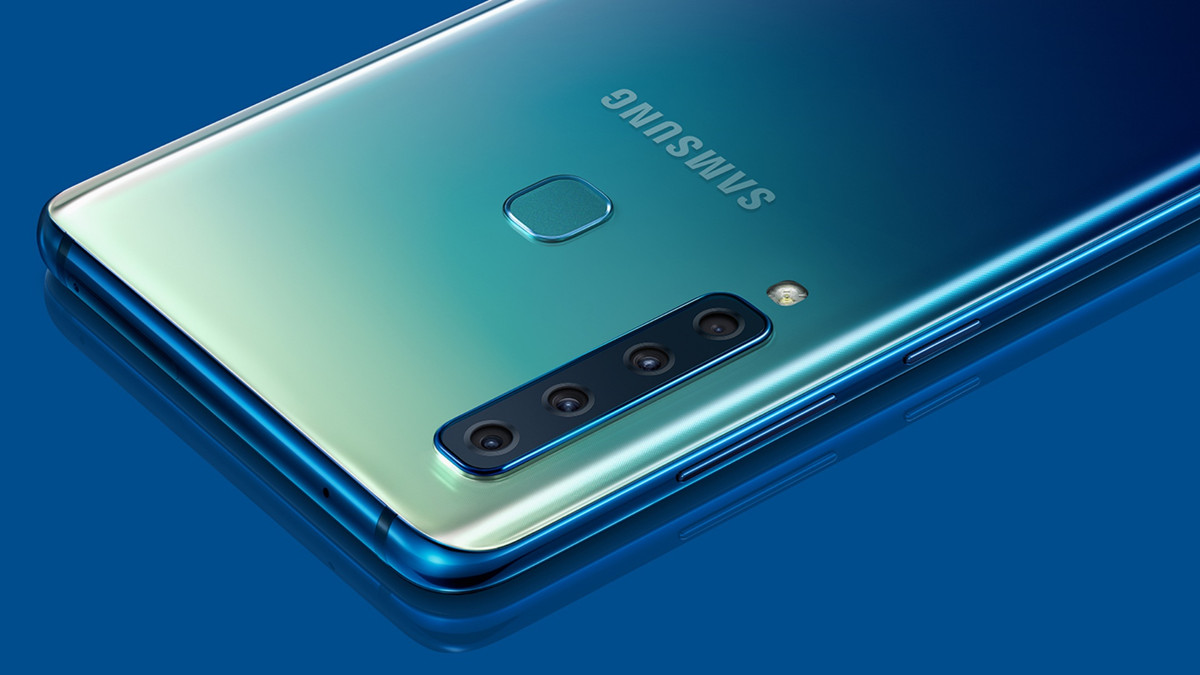 Samsung Galaxy A9 (2018) – перший у світі смартфон з чотирма основними камерами - фото 1