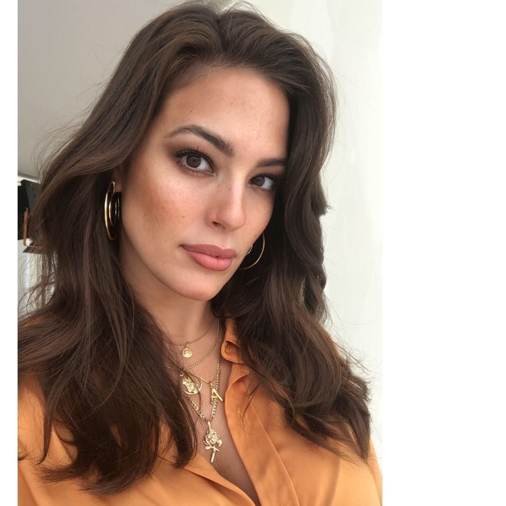 Надто худа: модель Plus-size Ешлі Грем розкритикували фанати