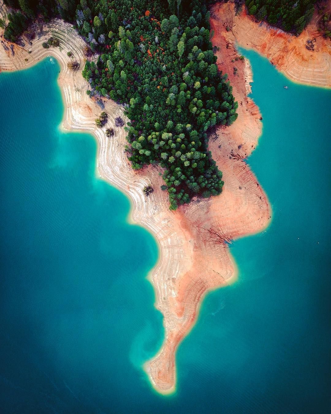 Каліфорнія з висоти пташиного польоту: ефектні фото