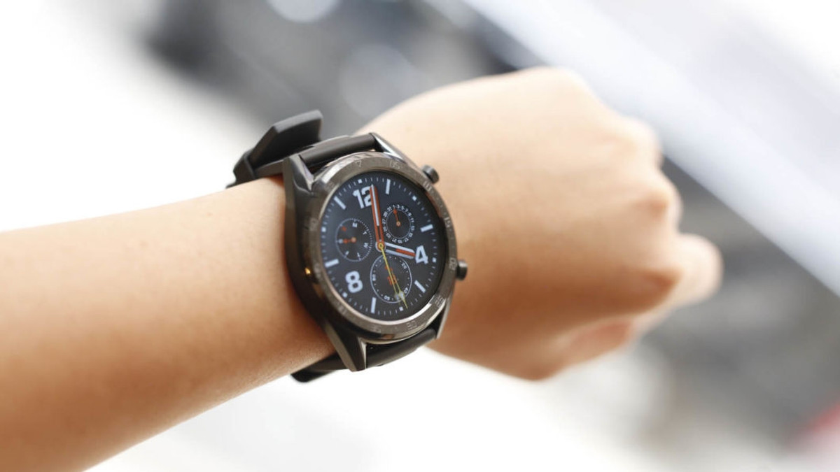 Смарт-годинник Huawei Watch GT буде шалено автономний - фото 1
