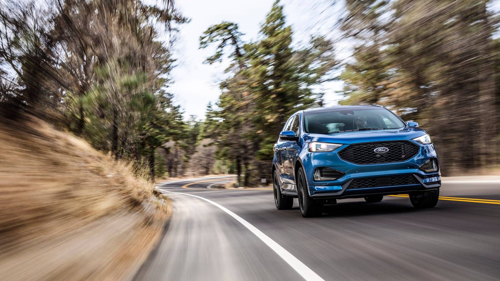 Ford представив перший спортивний кросовер Edge ST