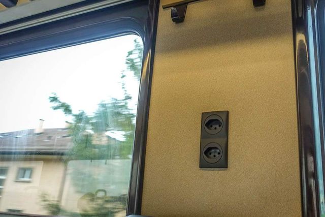 Дійсно для людей: як влаштована залізниця у Швейцарії- фото 285045