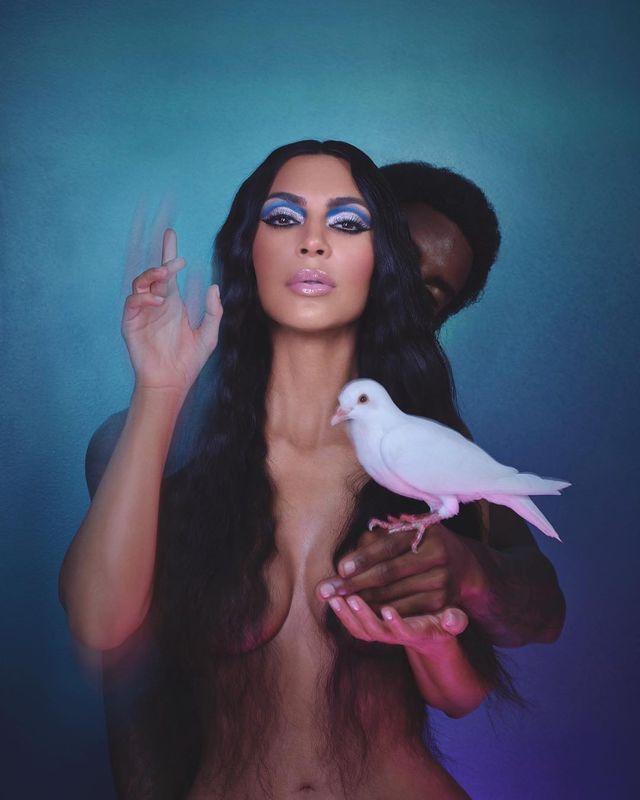 Фото рекламної кампанії тіней Кардашян - фото 285392