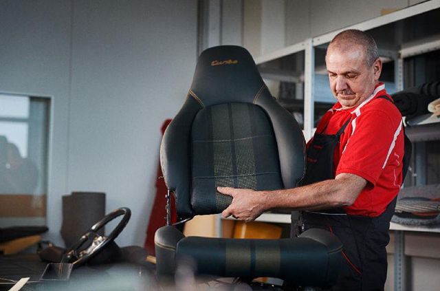 Porsche 911 (993) Turbo S, також відомий як Projecr Gold - фото 285549