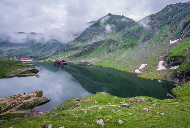 Так виглядає одне з мальовничих сіл Греції - фото 283759