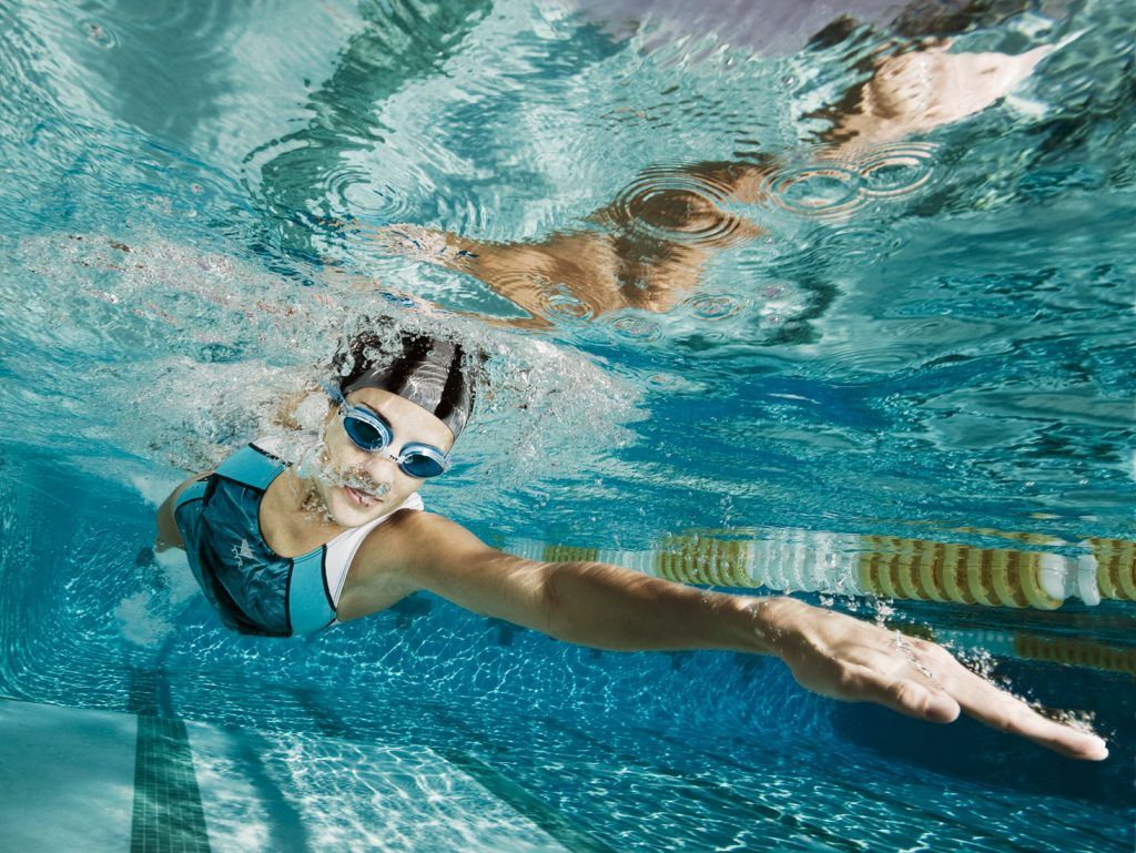 Плавання надзвичайно корисне для здоров'я - фото 1