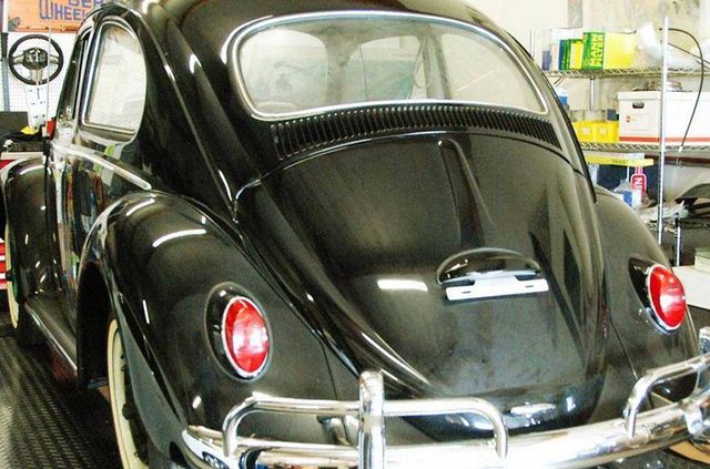 54-річного 'Жука' виставили на продаж за мільйон доларів - фото 281177