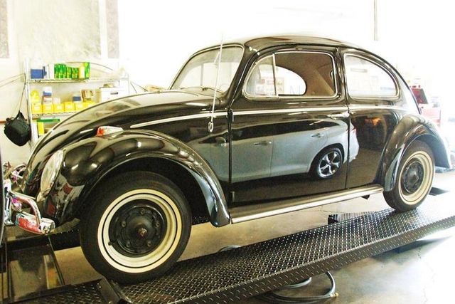 54-річного 'Жука' виставили на продаж за мільйон доларів - фото 281178