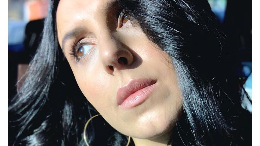 Джамала покрасувалась в розкішному весільному вбранні