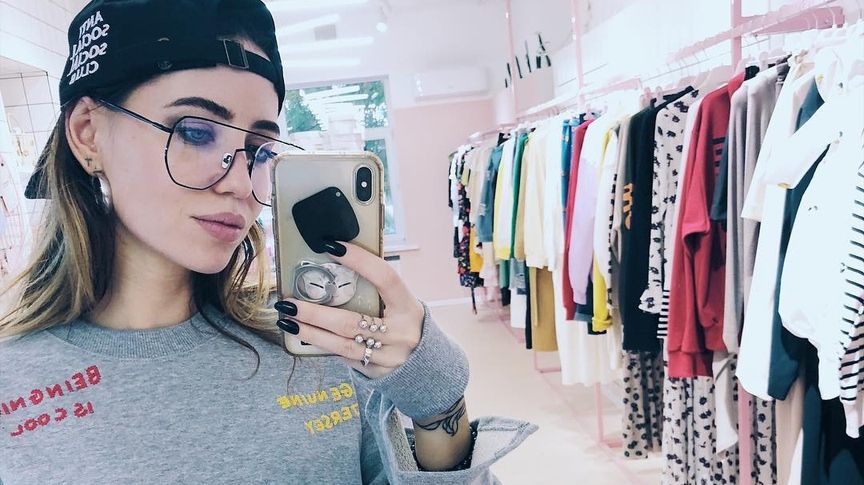 Надя Дорофєєва похвалилася фігурою у відвертому боді