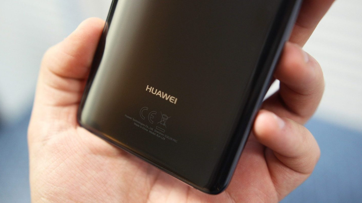 Huawei Mate 20 Pro претендує на звання найпродуктивнішого Android-смартфона - фото 1