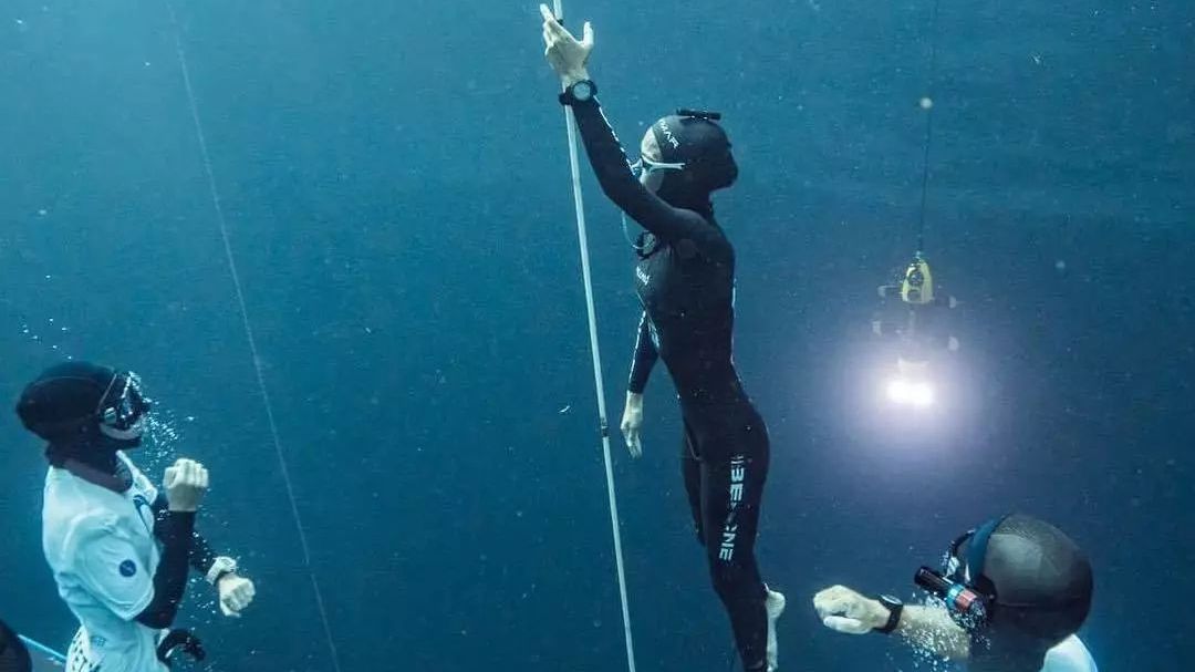 Італійка встановила світовий рекорд, пірнувши без акваланга