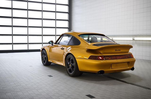 Porsche 911 (993) Turbo S, також відомий як Projecr Gold - фото 285554