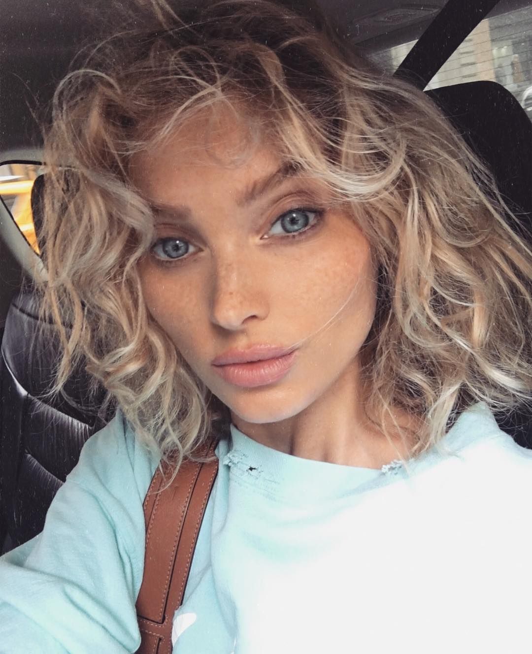 Режисер з України показав, як моделі готуються до шоу Victoria's Secret