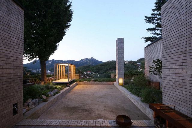 Старий дім у Сеулі перетворили у сучасне житло - фото 286641