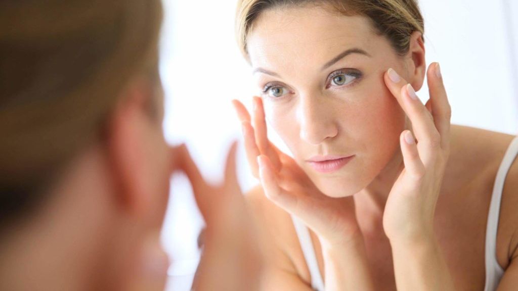 Стало відомо, коли саме люди починають старіти