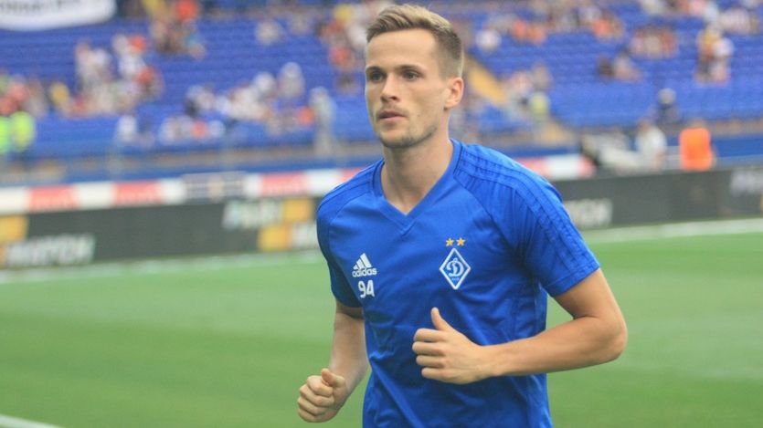 Футболіст Динамо прокоментував своє вилучення у матчі з Шахтарем