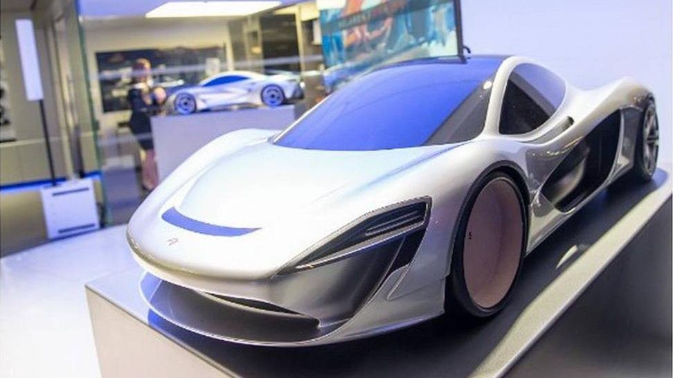 McLaren показав живе відео нового Speedtail