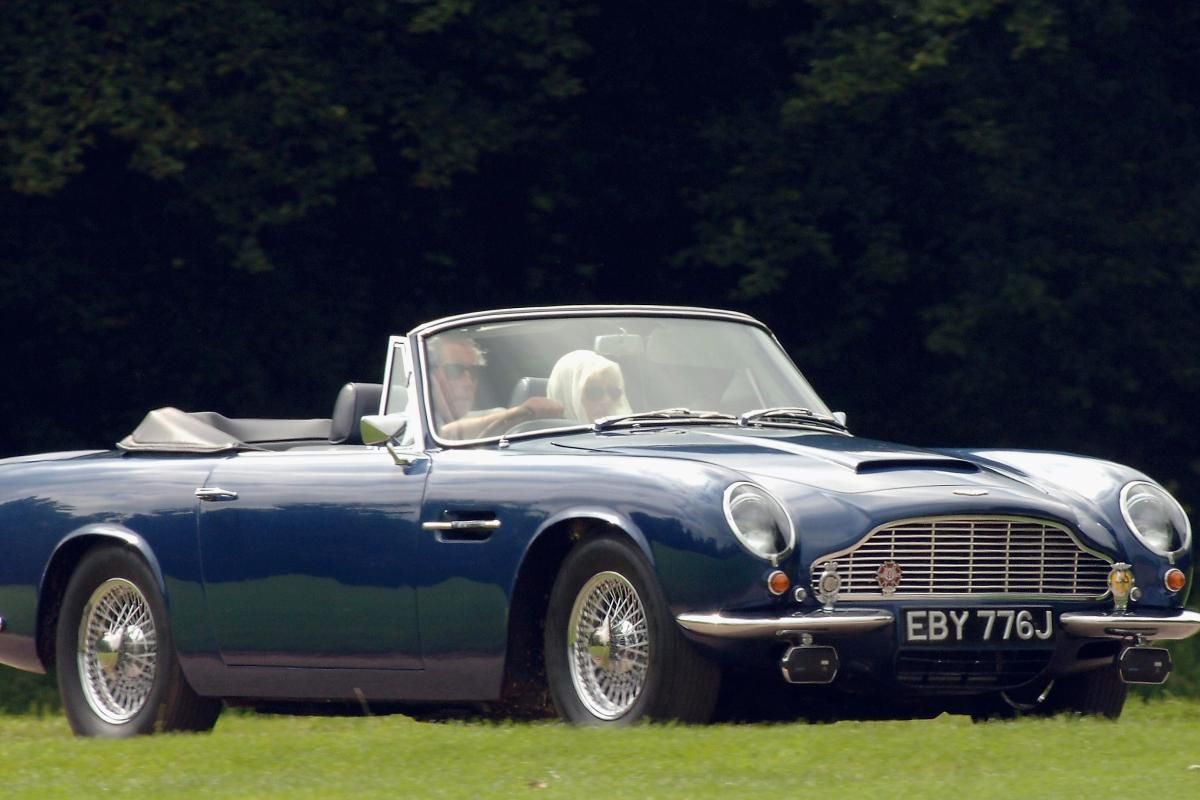 Спорткар британського принца їздить на вині