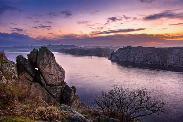 Мальовнича природа Хортиці в яскравих пейзажах - фото 287881