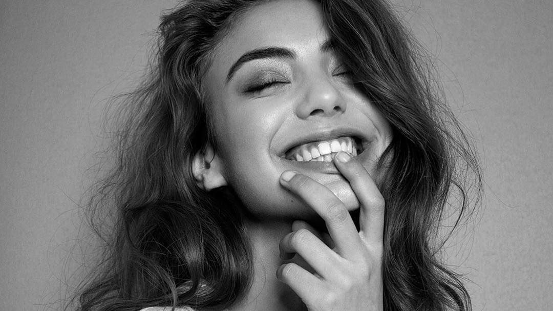 Самооцінка такої жінки досить висока - фото 1