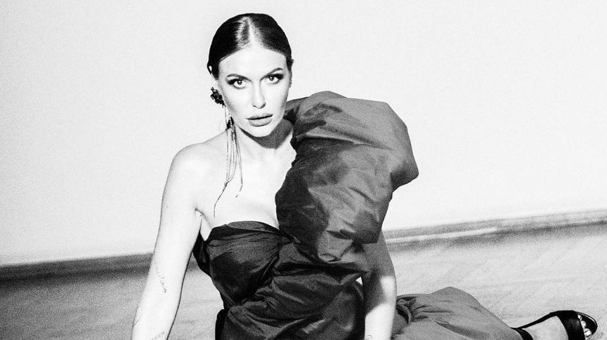 Українську співачку порівняли із Анджеліною Джолі