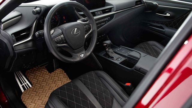 Lexus ES 350 F Sport - фото 286221