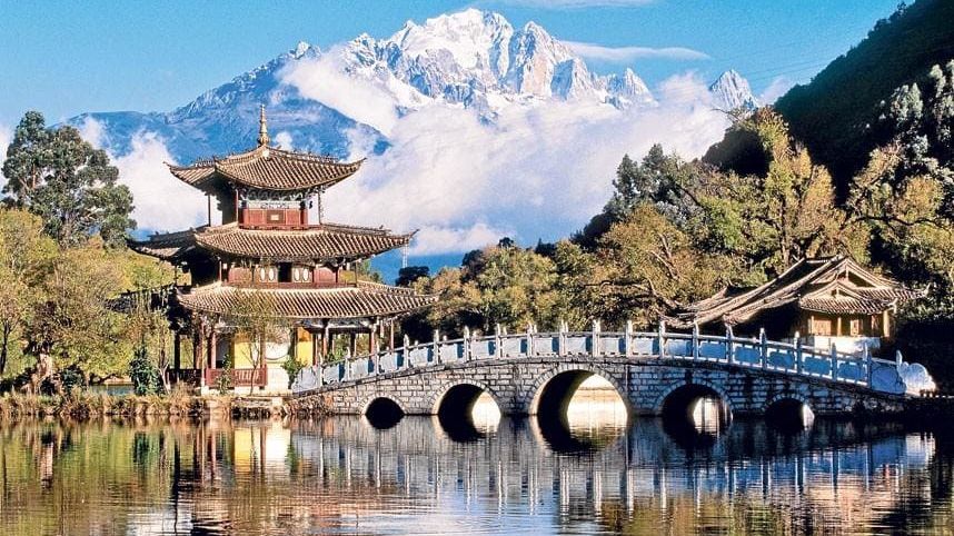 Названо країну, яка до 2030 року стане найпривабливішою для туристів