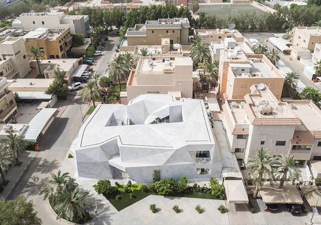 Оригінальна споруда у Кувейті - фото 290291