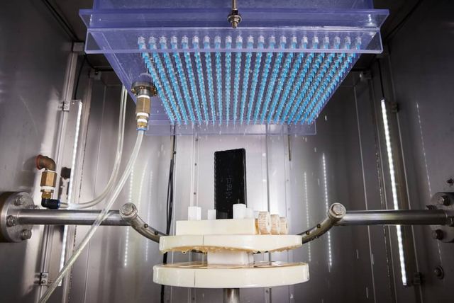 Як тестують смартфони Samsung перед стартом продажів - фото 290630