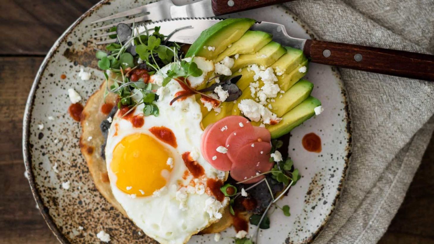 Чому ми не відчуваємо ситості після прийому їжі