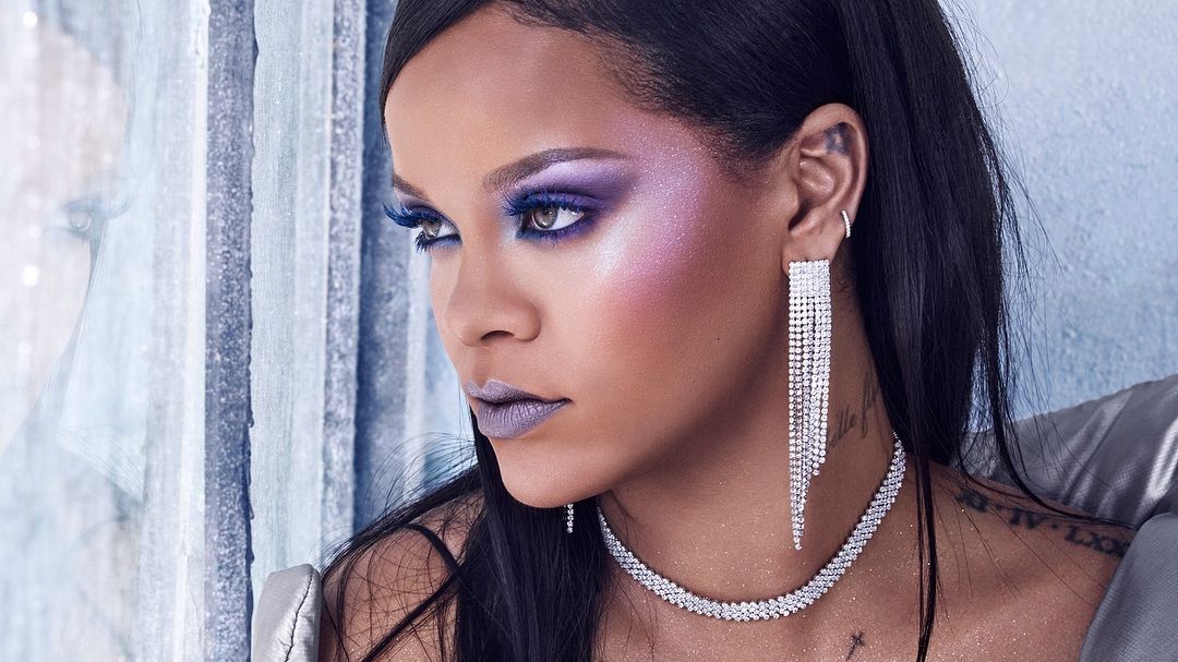 Схудла Rihanna оголилася перед камерою