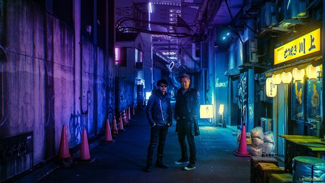 Нічні вогні Токіо, які заворожують: атмосферні фото - фото 291519