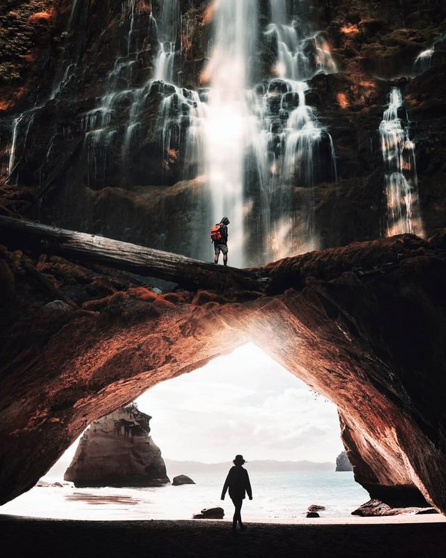 Світ на межі з фантазіями: фото, від яких важко відвести погляд - фото 291549