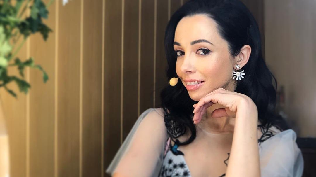 У цьому шикарному вбранні Джей Ло блищала у 2017 році - фото 1