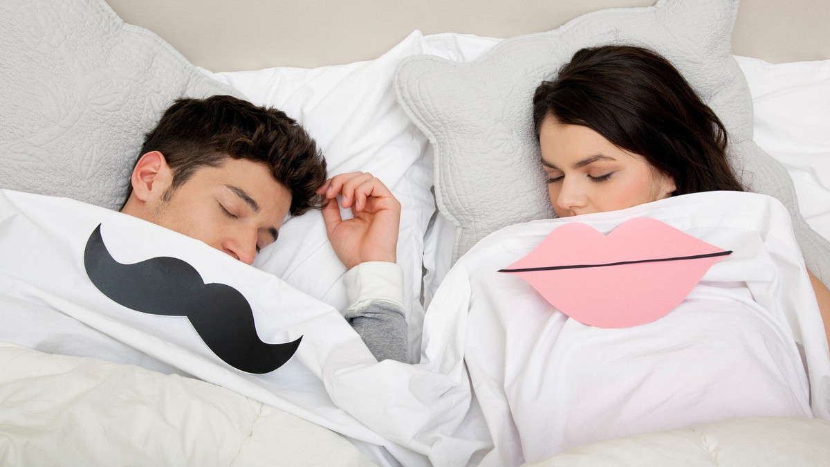 З ким більш комфортно спати жінкам? - фото 1