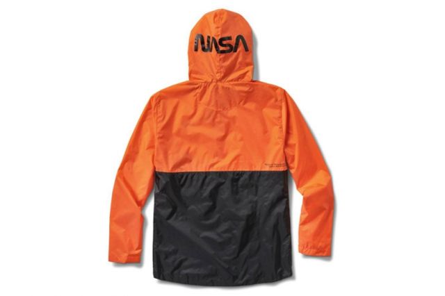 Vans присвятили колекцію 60-річчю NASA - фото 292169