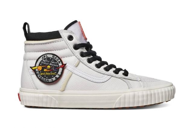 Vans присвятили колекцію 60-річчю NASA - фото 292181
