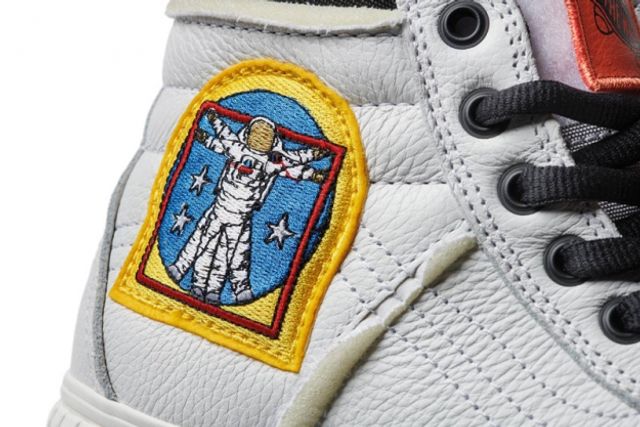 Vans присвятили колекцію 60-річчю NASA - фото 292184
