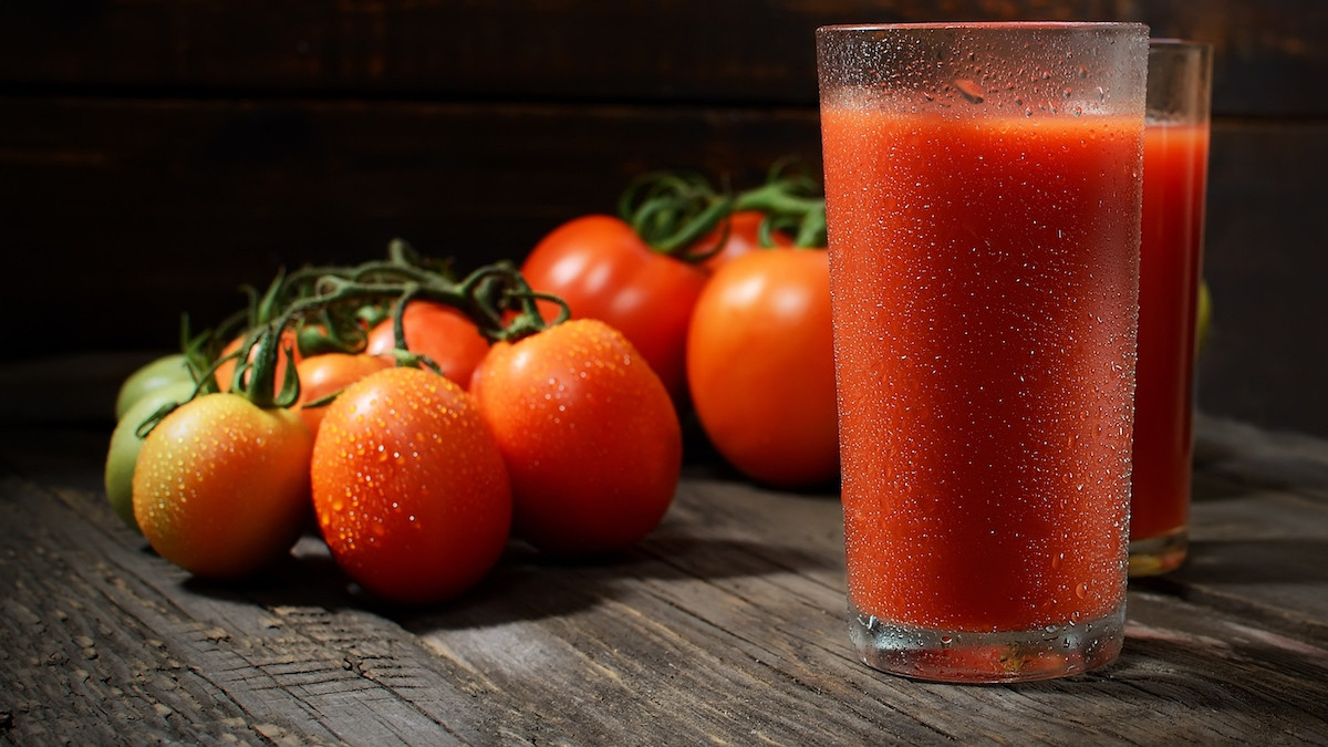 Експертизу проходили 10 зразків томатного соку прямого віджиму - фото 1