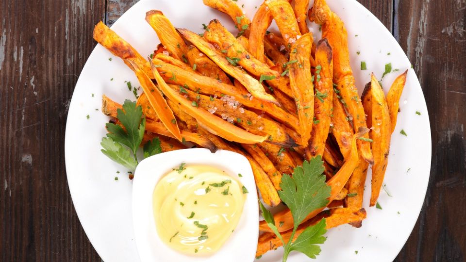 Названі корисні продукти для перекусів