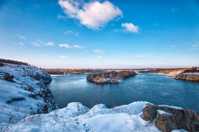 Мальовнича природа Хортиці в яскравих пейзажах - фото 287874