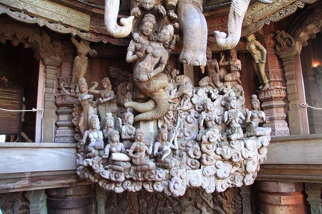 Так виглядає найбільший дерев'яний храм в світі - фото 286778