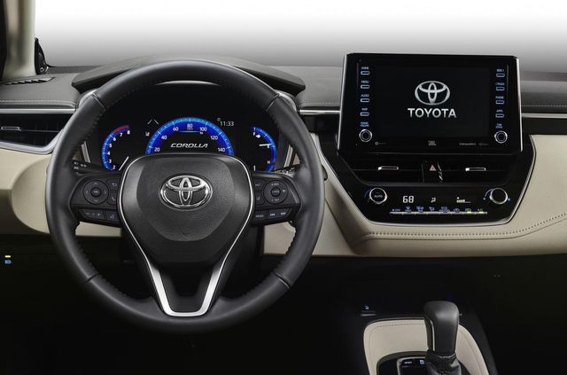 Нова Toyota Corolla - фото 289455