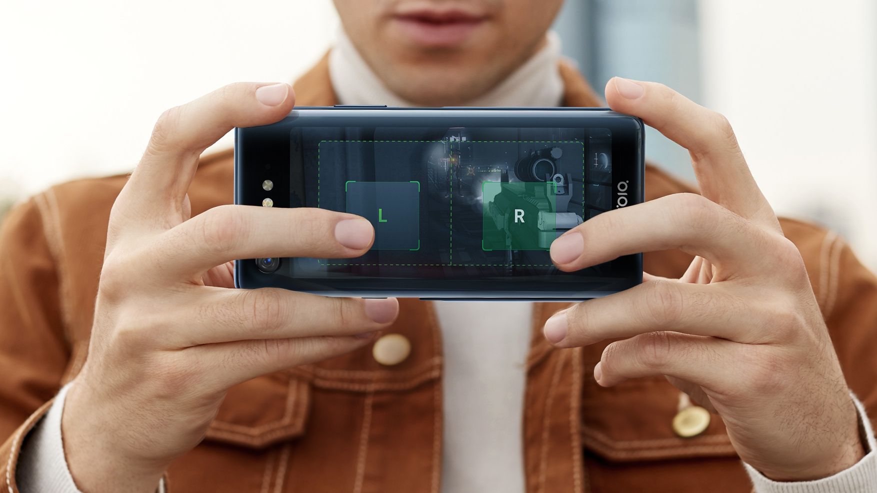 Характеристики смартфона включають два дисплея - фото 1